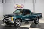 1996 Chevrolet Silverado Picture 2