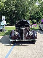 1937 Ford 2 Door Sedan Picture 2