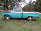 1965 Ford F-100 Picture 2