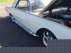 1962 Ford Thunderbird Picture 2