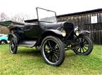 1925 Ford Model T Picture 2