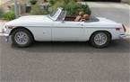 1972 MG MGB Picture 2