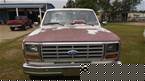 1986 Ford F250 Picture 2