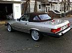 1987 Mercedes 560SL Picture 2