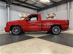 2002 Chevrolet Silverado Picture 2