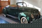 1939 Ford Deluxe Picture 2