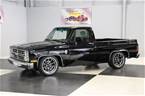 1985 Chevrolet Silverado Picture 2