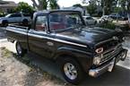 1965 Ford F100 Picture 2