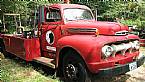 1951 Ford F7 Picture 2
