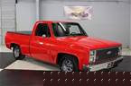 1984 Chevrolet Silverado Picture 2