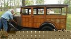 1932 Ford Woody Picture 2