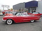 1960 Ford Thunderbird Picture 2