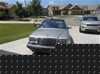 1995 Mercedes E320 Picture 2