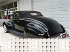 1939 Ford Deluxe Picture 2