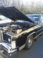 1977 Lincoln Continental Picture 2