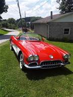 1960 Chevrolet Corvette Picture 2