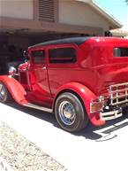 1931 Ford Model A Picture 2