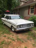 1964 Ford Fairlane Picture 2