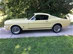 1965 Ford Mustang Picture 2