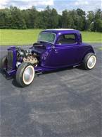1934 Ford 3 Window Coupe Picture 2