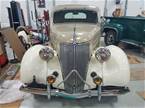 1936 Ford Deluxe Picture 2