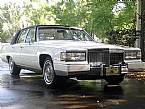 1990 Cadillac Brougham Picture 2