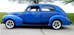 1940 Ford Deluxe Picture 2