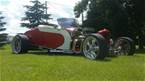 1927 Ford Roadster Picture 2