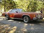 1975 Pontiac Grand Prix Picture 2