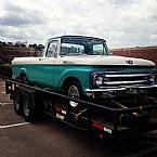 1961 Ford F250 Picture 2