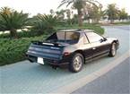 1986 Pontiac Fiero Picture 2