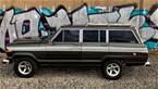 1984 Jeep Grand Wagoneer Picture 2
