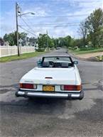 1982 Mercedes 380SL Picture 2