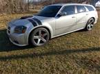 2006 Dodge Magnum Picture 2