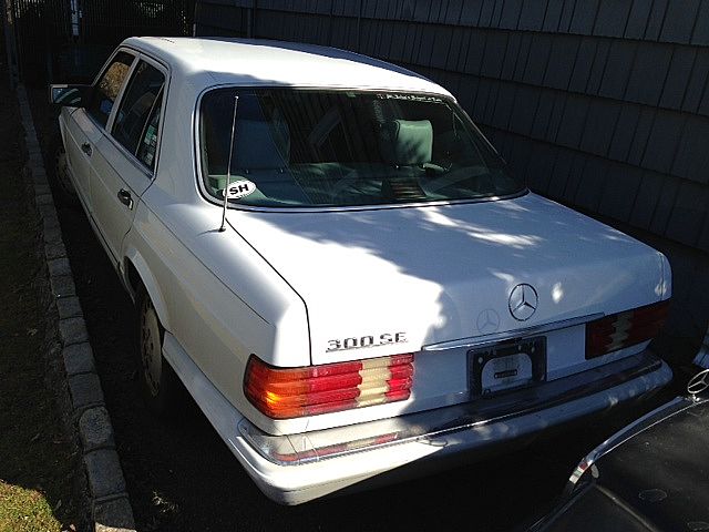 1991 Mercedes 300se battery #2
