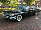 1960 Pontiac Bonneville Picture 2