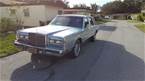 1986 Lincoln Town Car Picture 2