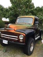 1954 International Panel Van Picture 3