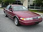 1993 Ford Crown Victoria Picture 3