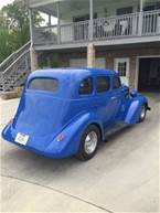 1935 Plymouth Sedan Picture 3
