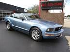 2005 Ford Mustang Picture 3