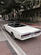 1966 Ford Thunderbird Picture 3