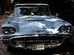 1960 Ford Thunderbird Picture 3