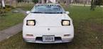 1984 Pontiac Fiero Picture 3