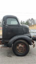 1946 Chevrolet COE Picture 3