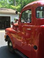 1949 Dodge Tow Truck Picture 3