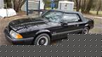 1990 Ford Mustang Picture 3