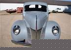 1940 Ford Coupe Picture 3