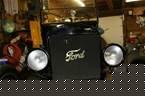 1923 Ford Model T Picture 3
