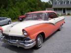 1956 Ford Fairlane Picture 3